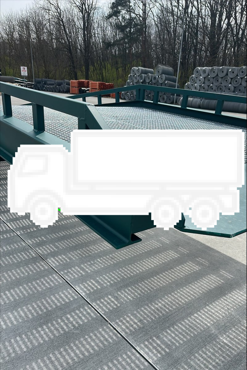 Mobile container ramp for forklifts in European warehouse